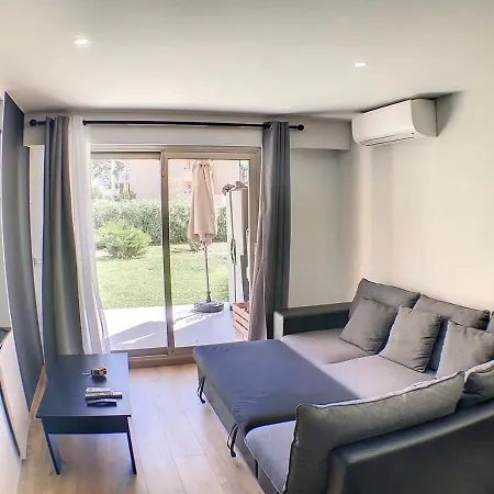 Apartament Golf Juans- 2p Avec Piscine, Plages 300m Vallauris